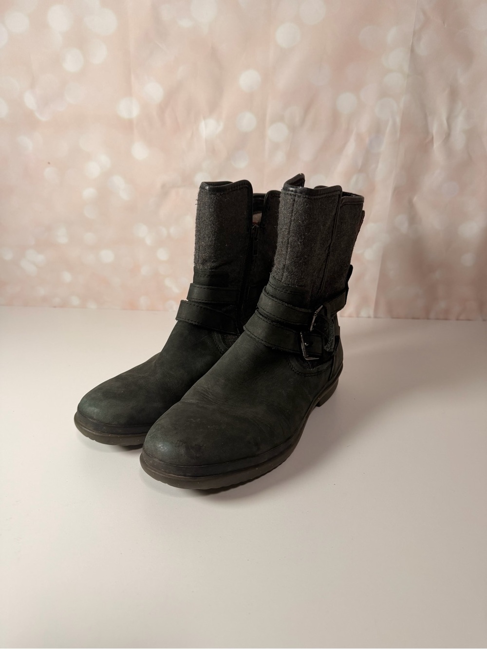 UGG Black/Gray Simmens Boot